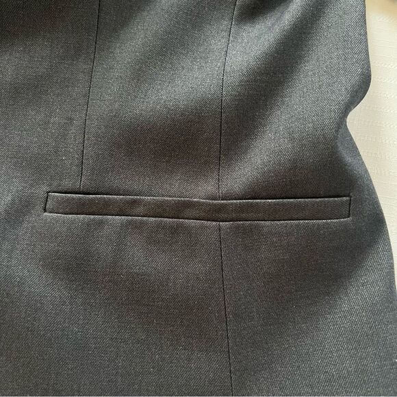Vintage T. Tahari Gray Stretch Toggle Button Cropped Blazer Jacket Plus Sz 14W - Picture 5 of 14